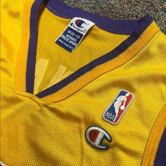 Youth Hall of Fame Kobe Bryant #8 LA Lakers Jersey - Picture 4 of 5
